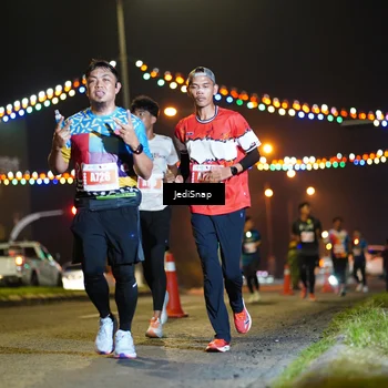 Runner Photo 4415349