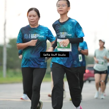 Runner Photo 4415379