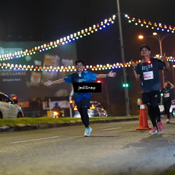 Runner Photo 4415385