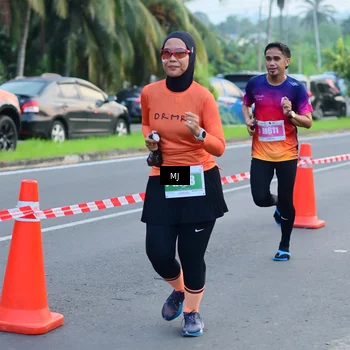 Runner Photo 4415390