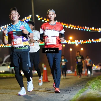Runner Photo 4415394