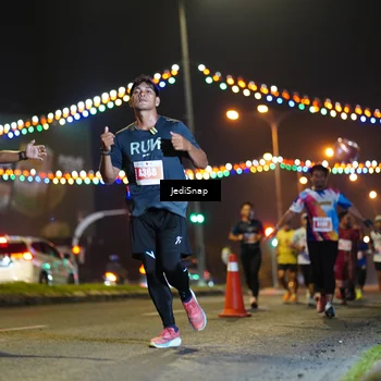 Runner Photo 4415414