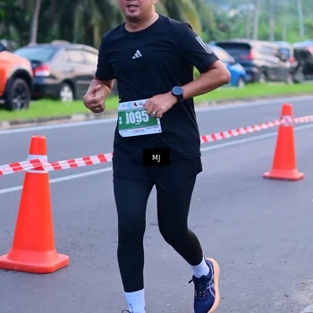 Runner Photo 4415426