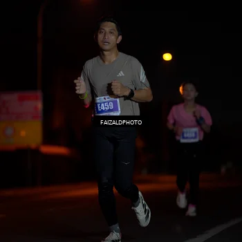 Runner Photo 4415441