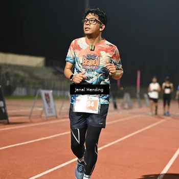 Runner Photo 4415477