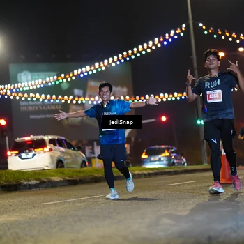 Runner Photo 4415546