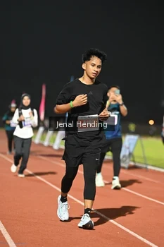 Runner Photo 4415556