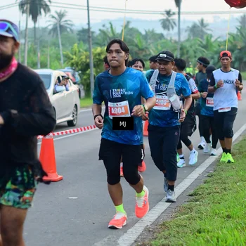 Runner Photo 4415581