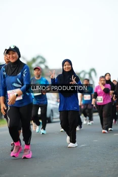 Runner Photo 4415583