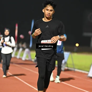 Runner Photo 4415595