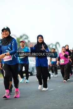 Runner Photo 4415597