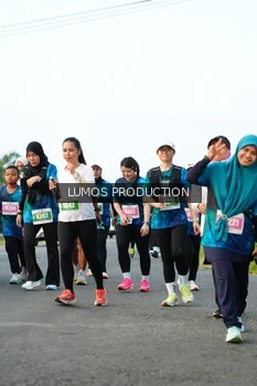 Runner Photo 4415599