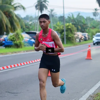 Runner Photo 4415619