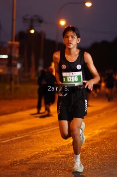 Runner Photo 4415628
