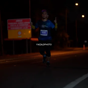 Runner Photo 4415647