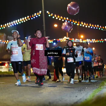Runner Photo 4415652