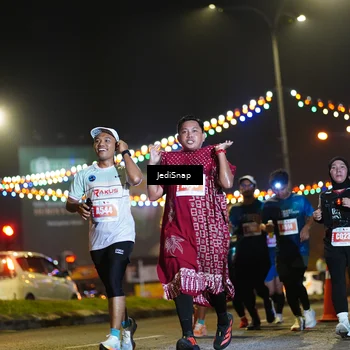 Runner Photo 4415663