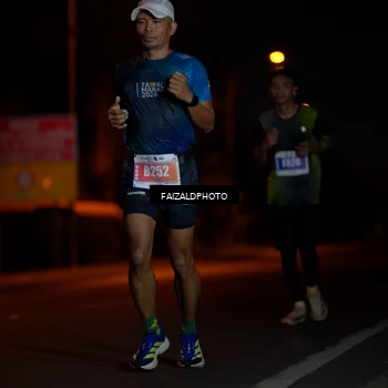 Runner Photo 4415671