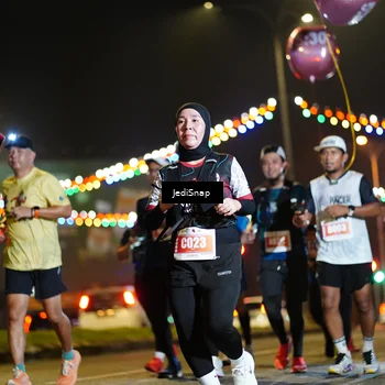 Runner Photo 4415693