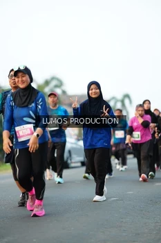 Runner Photo 4415715