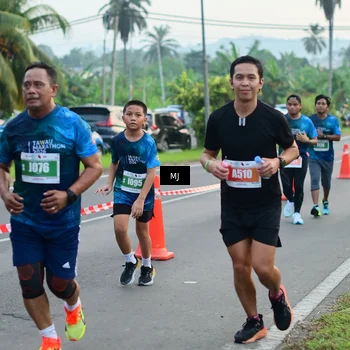 Runner Photo 4415760