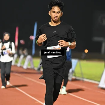Runner Photo 4415763