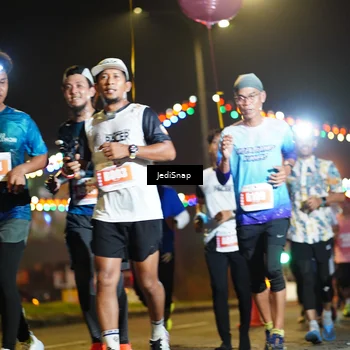 Runner Photo 4415803