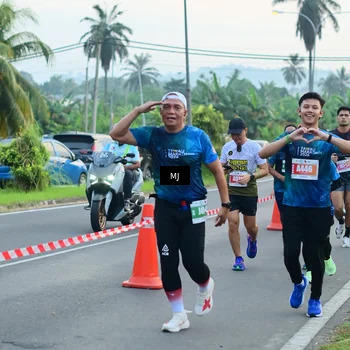 Runner Photo 4415817