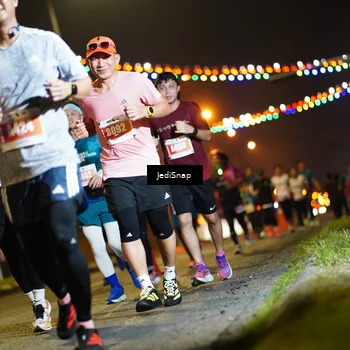 Runner Photo 4415912