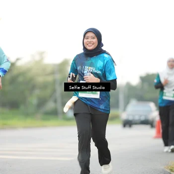 Runner Photo 4415913