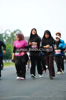 Runner Photo 4415945