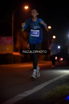 Runner Photo 4416024