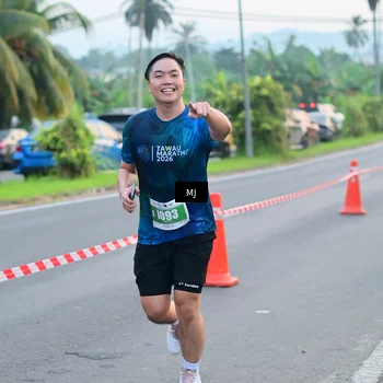 Runner Photo 4416037