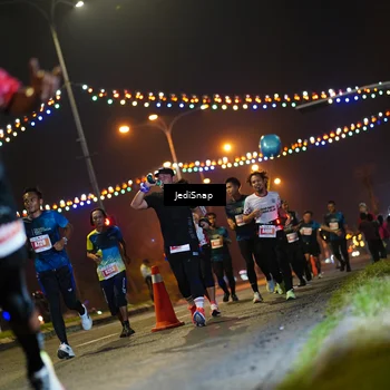 Runner Photo 4416061