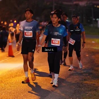 Runner Photo 4416099