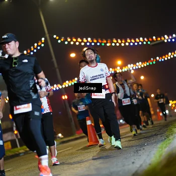 Runner Photo 4416145