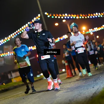 Runner Photo 4416147