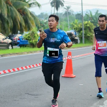 Runner Photo 4416188