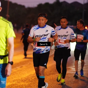 Runner Photo 4416267