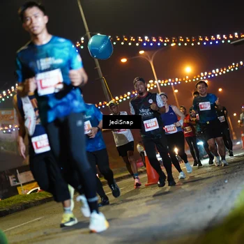 Runner Photo 4416271
