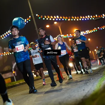 Runner Photo 4416290