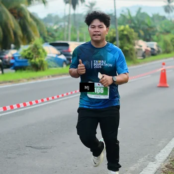 Runner Photo 4416365
