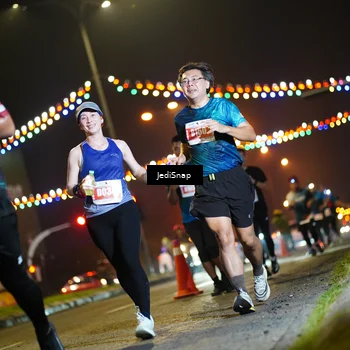 Runner Photo 4416378