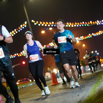 Runner Photo 4416379