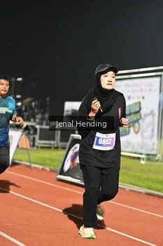 Runner Photo 4416405