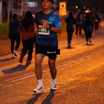 Runner Photo 4416434