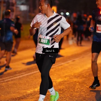 Runner Photo 4416447