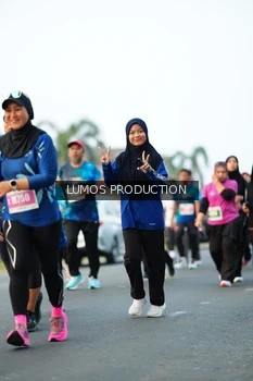 Runner Photo 4416456