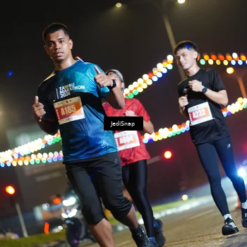 Runner Photo 4416481