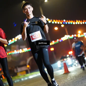 Runner Photo 4416508